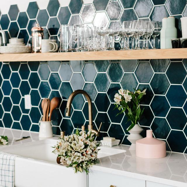 Home Renovation: Kitchen Backsplash