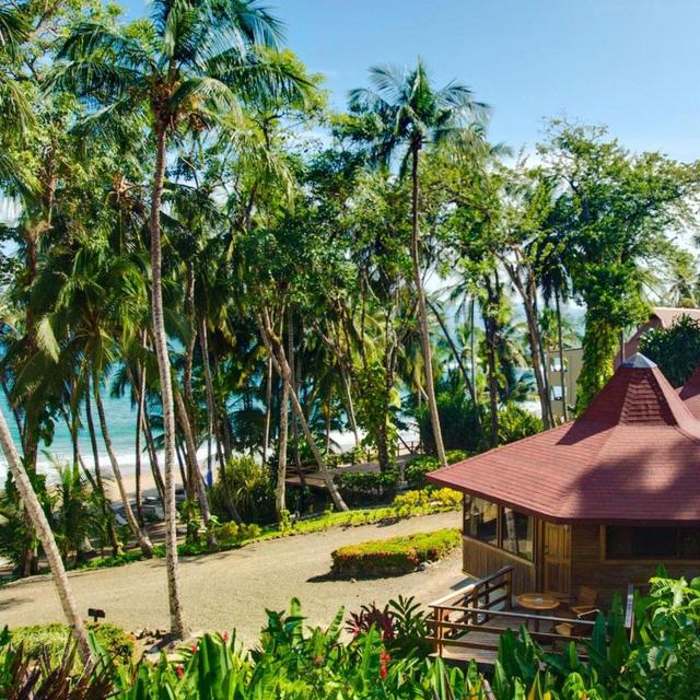 A Night at Tango Mar Beach Resort!