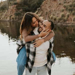 Diego Pedraza and Paige Kmetz's Wedding Registry on Zola