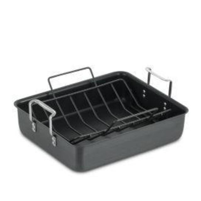 Calphalon® Classic Nonstick Roaster With Rack