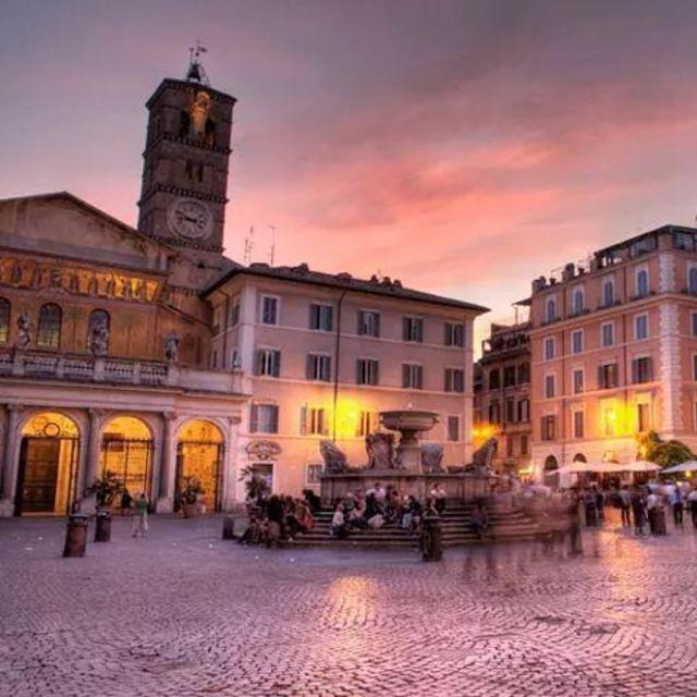 Night out in Trastevere, Rome