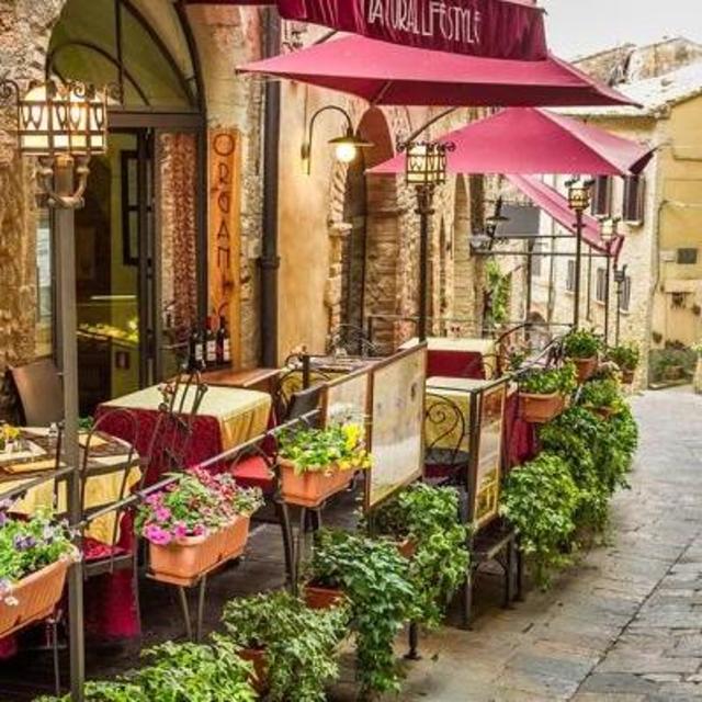 Pizza Lunch in Rome