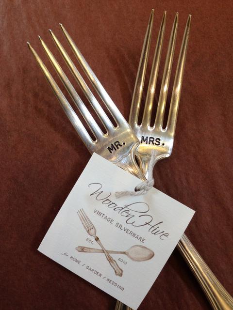 Sweetheart Wedding Cake Forks (Mr. and Mrs.)