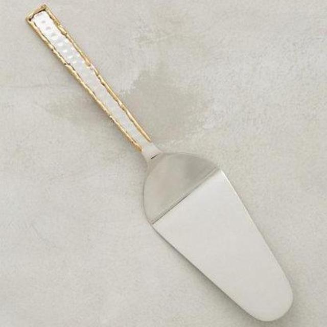Besart Cake Server - Gold