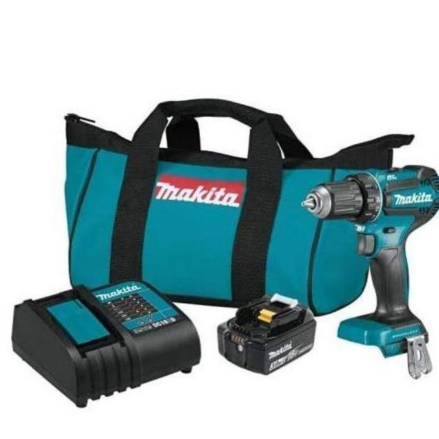 Makita XFD131 18V LXT Lithium-Ion Brushless Cordless 1/2 In. Driver-Drill Kit (3.0Ah) & T-01725 Contractor-Grade Bit Set, 70-Pc