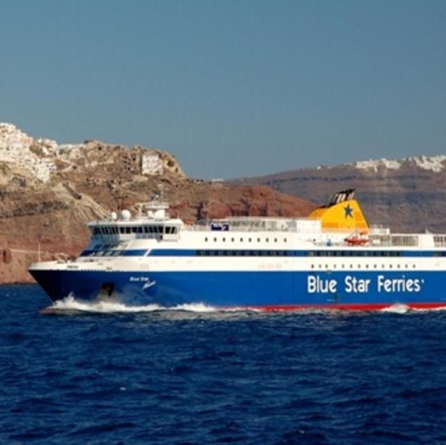 Ferry from Crete to Santorini
