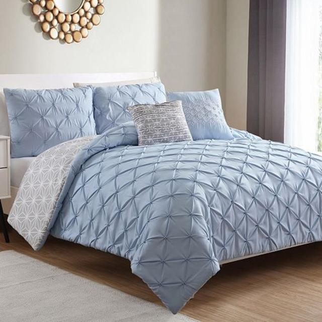VCNY Zarah Reversible Comforter Set