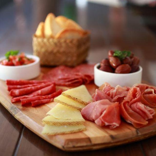 Cheese & Charcuterie