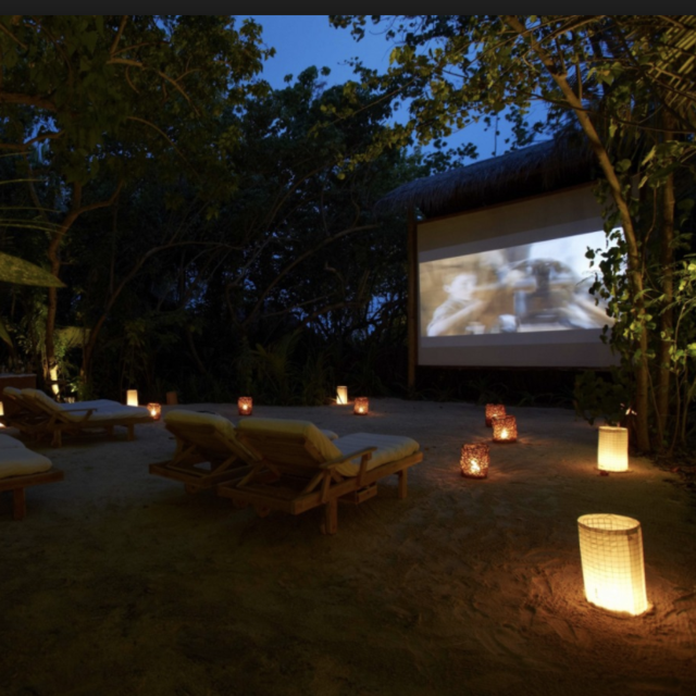 Jungle Cinema Dinner Experience, Maldives