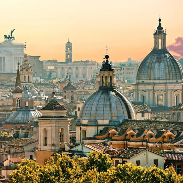 Honeymoon Fund: Hotel in Rome