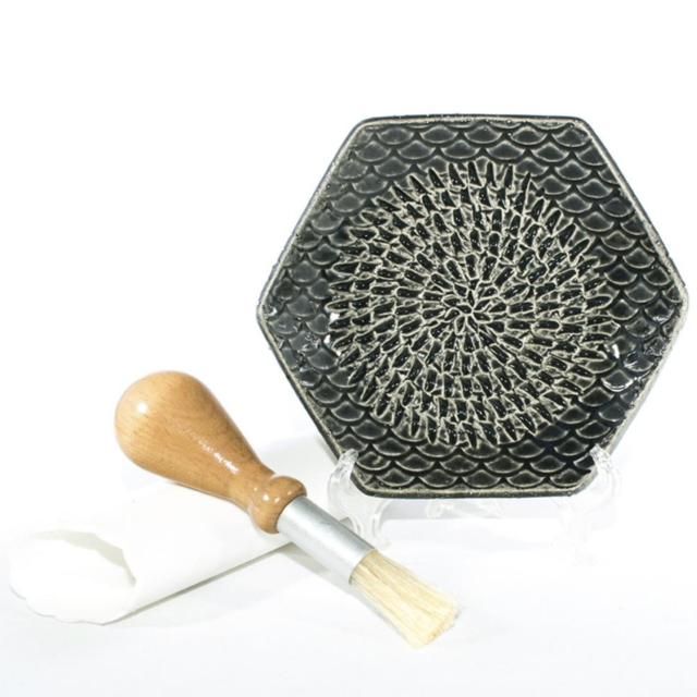 Charcoal Grate Plate Set - Grater, Peeler, Brush