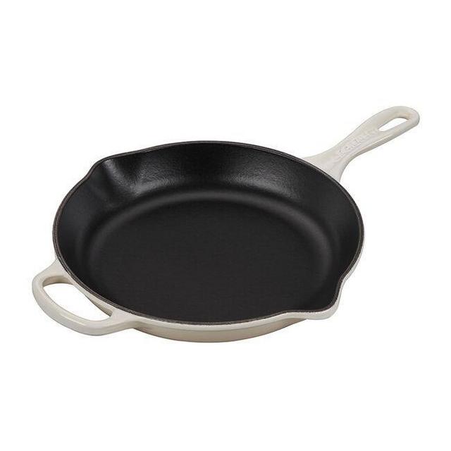 Le Creuset Signature Skillet