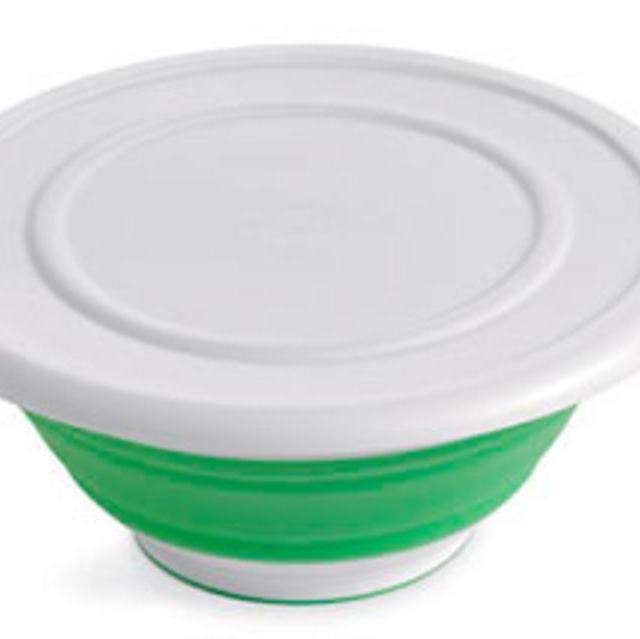 2-qt. Collapsible Serving Bowl