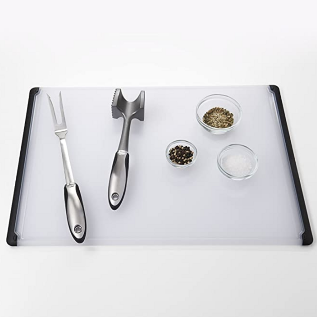 OXO 1063789 Good Grips Cutting and Carving Board,Black/White,15-Inch x 21-Inch