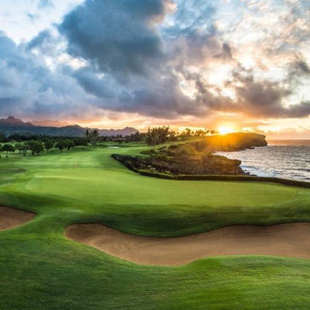 Round of Golf in Hawaii