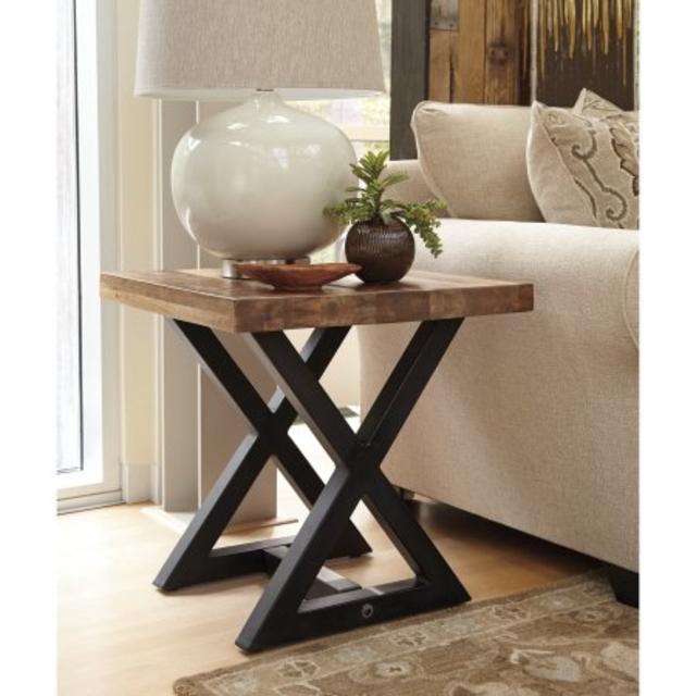 Signature Design by Ashley Wesling End Table