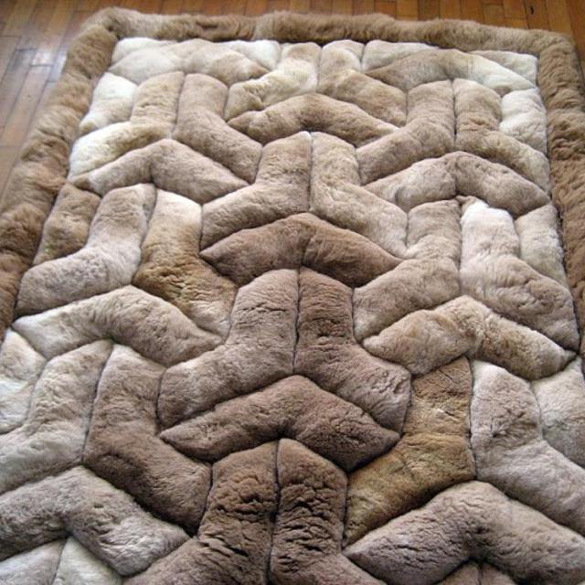 New 52" x 71" Brown Alpaca Rug."Y" Design. Soft peruvian alpaca fur. 130cm x 180cm. Art and Deco for your home