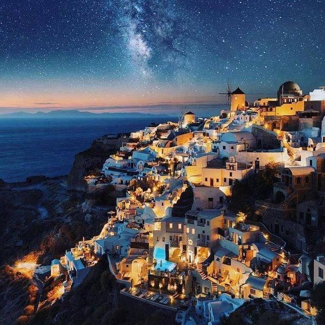 Dinners in Santorini