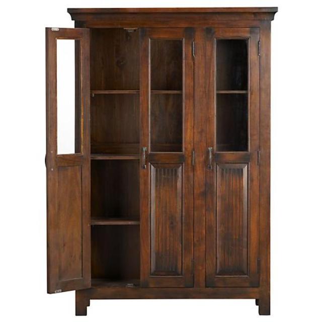 Kavari 3-Door Cabinet