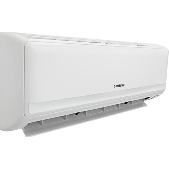 Split Samsung Max Plus 9000 BTUs Air Conditioning System