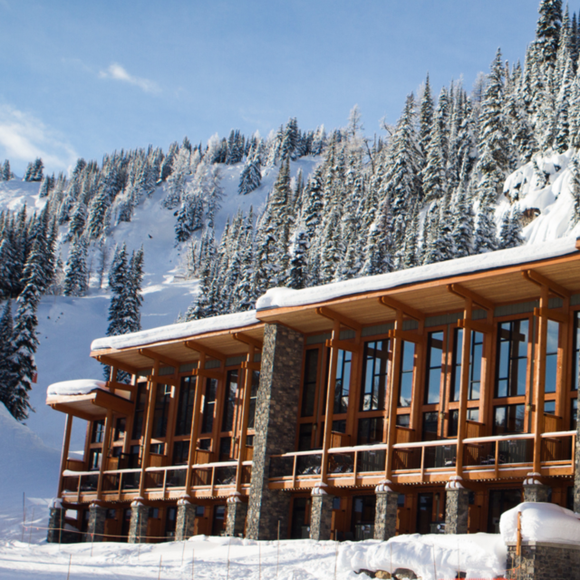 Honeymoon Hotel - Sunshine Mountain Lodge (Banff)
