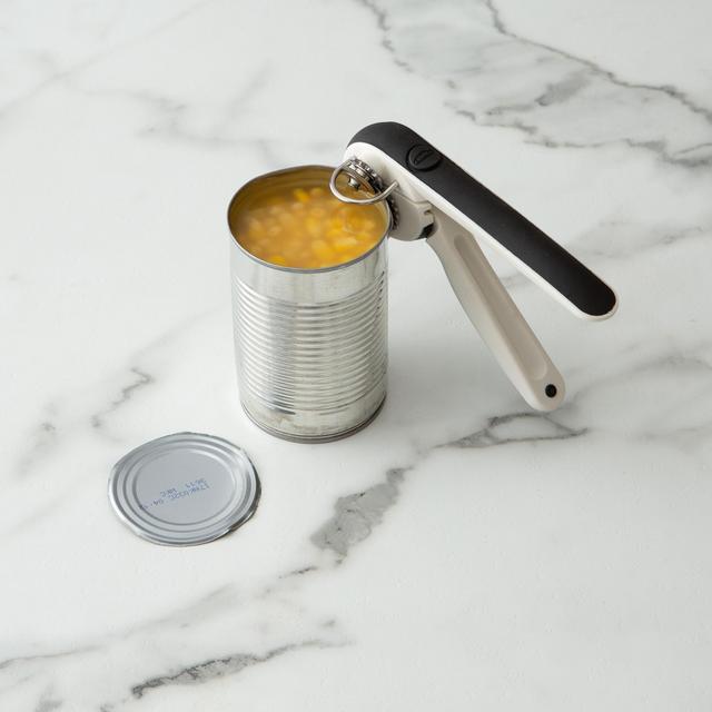 Chef'n EzSqueeze One-Handed Can Opener (Black and Meringue)