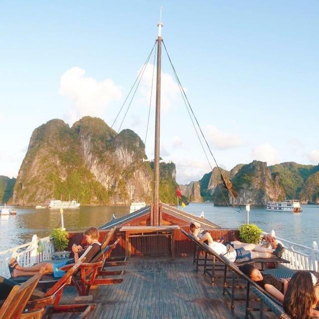 2-Day Ha Long Bay Cruise