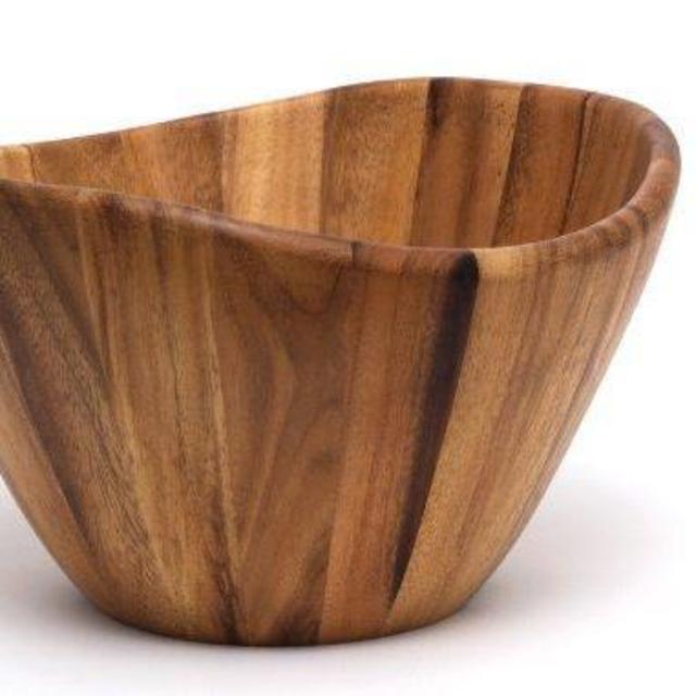 Lipper International Large Wavy Bowl, Acacia
