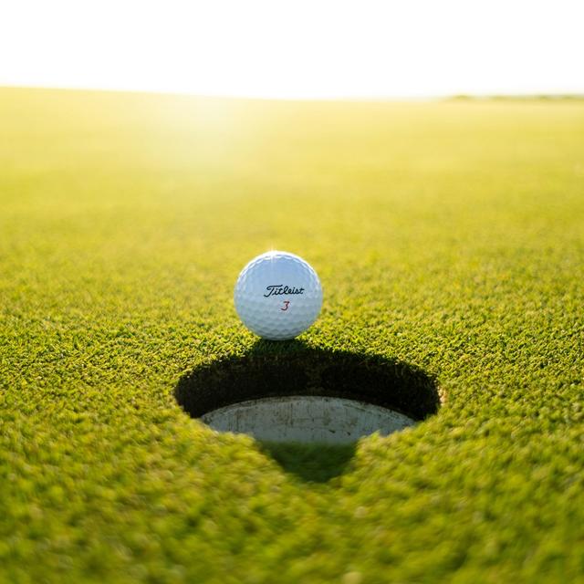 Honeymoon Round of Golf