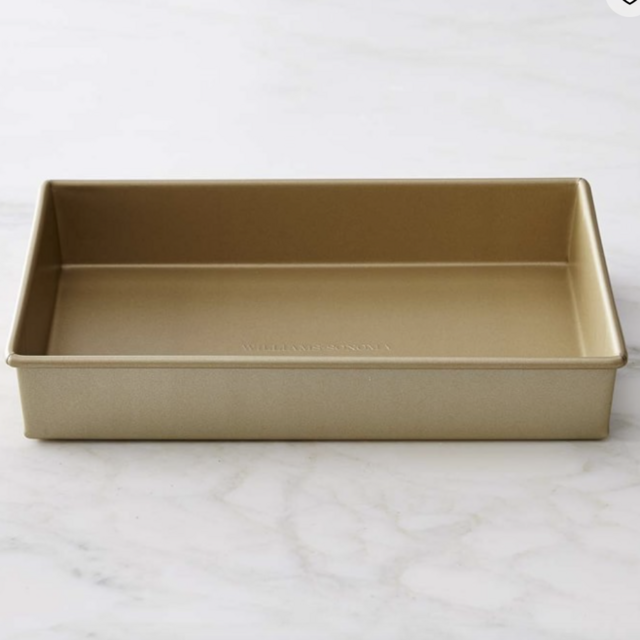 Williams Sonoma Goldtouch® Pro Nonstick Rectangular Cake Pan 9x13