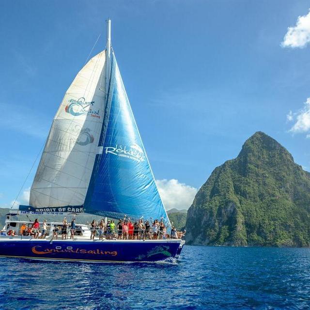 Honeymoon - Catamaran Cruise