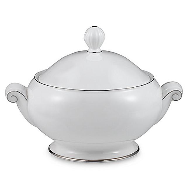 Mikasa® Cameo Platinum 1-Quart Covered Casserole