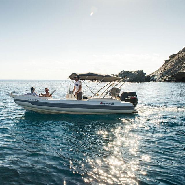 Private Boat Tour In Greece