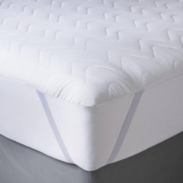 Room Essentials™ Mattress Pad