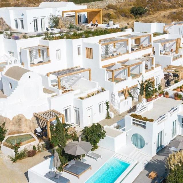 Kensho Psarou Hotel in Mykonos