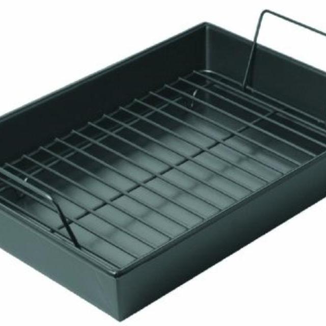 Chicago Metallic Non-Stick Roast 'N Broil Pan with Non-Stick Rack, 13 by 9 by 2-1/4-Inch