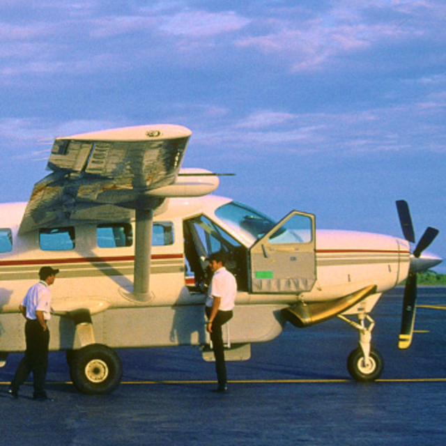 Flights from the Oaxaca coast to Oaxaca City