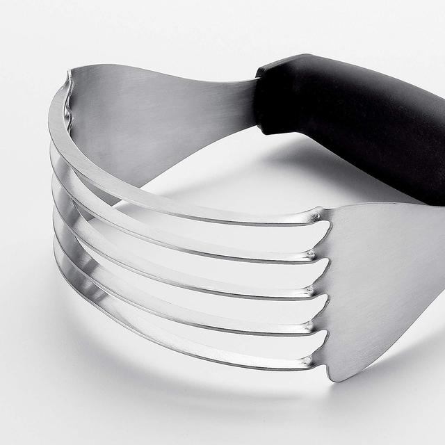 OXO Good Grips Stainless Steel Bladed Dough Blender and Cutter