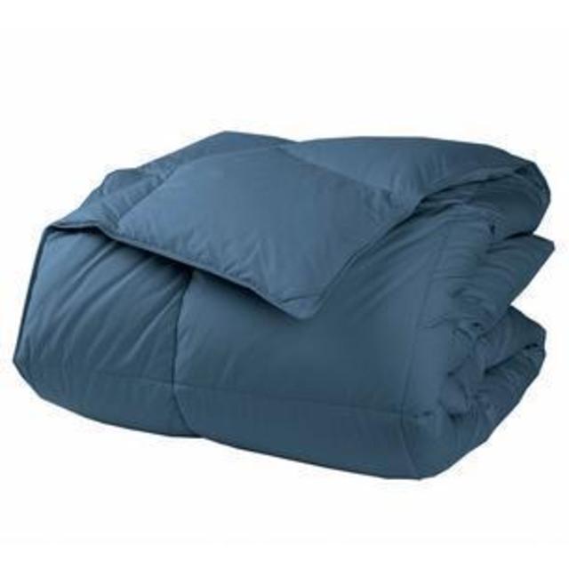 LaCrosse® LoftAIRE Down Alternative MEDIUM Comforter in Queen in Smoke Blue