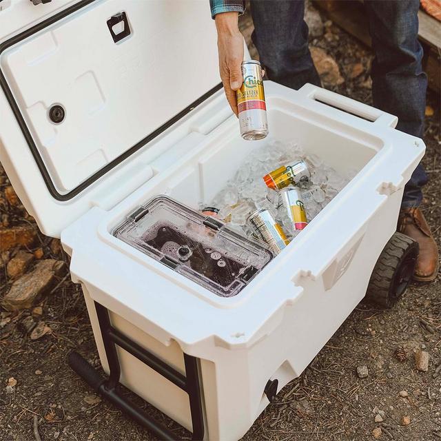 BRÜTANK 55-QUART ROLLING COOLER | WHITE