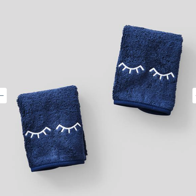 Weezie Makeup Towels (pair)