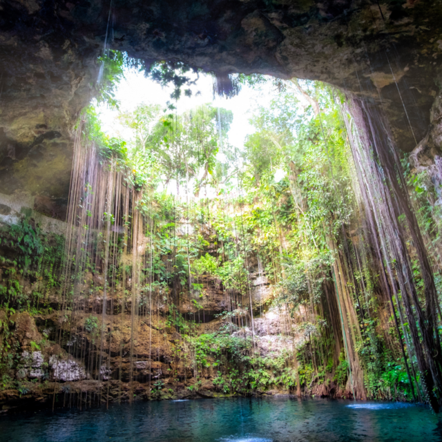 Lagoon Hopping for Two