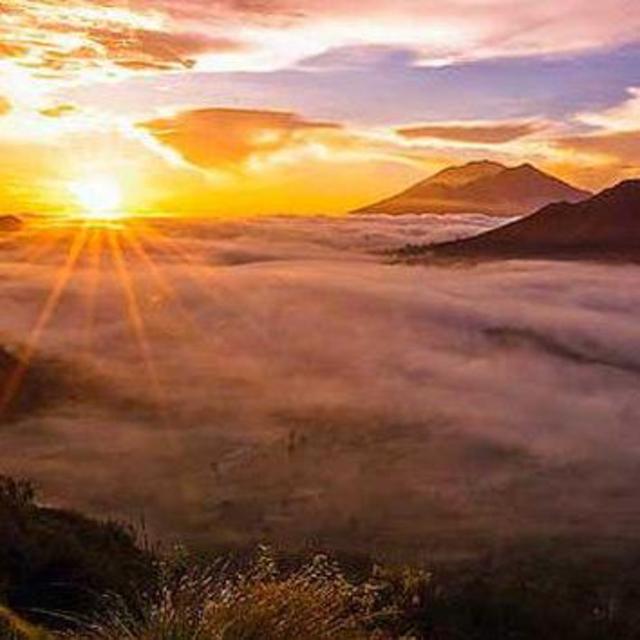 Guide for Mount Batur Volcano Sunrise Trek - Bali
