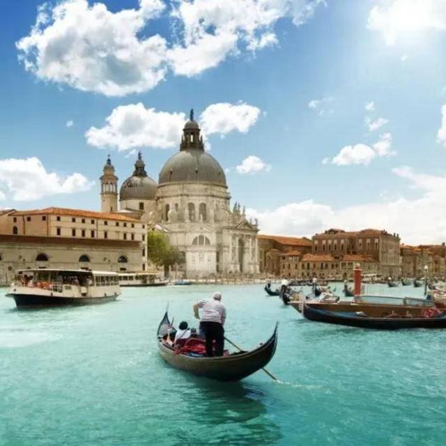 Italy Honeymoon Fund