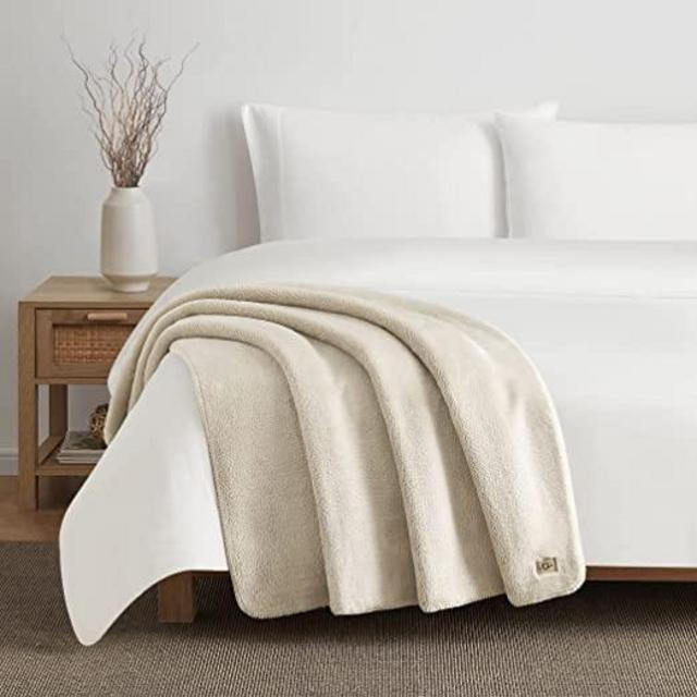 UGG Whitecap Flannel Throw Blanket - Plush Oversized Accent Blanket - 50” x 70” - Bone