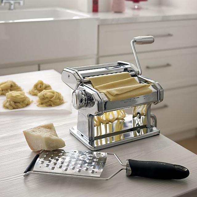Atlas 150 Aluminum Pasta Maker