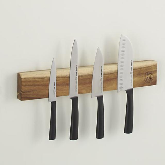 Schmidt Brothers ® Acacia 18" Magnetic Wall Bar