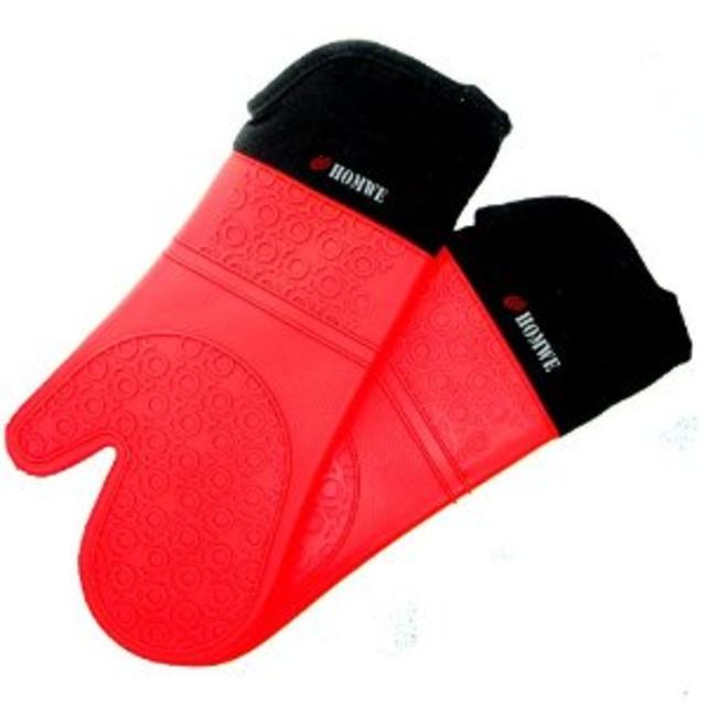 Homwe Professional Silicone Oven Mitt - 1 Pair - Extra Long Oven Mitts with Quilted Liner for Extra Protection - Red