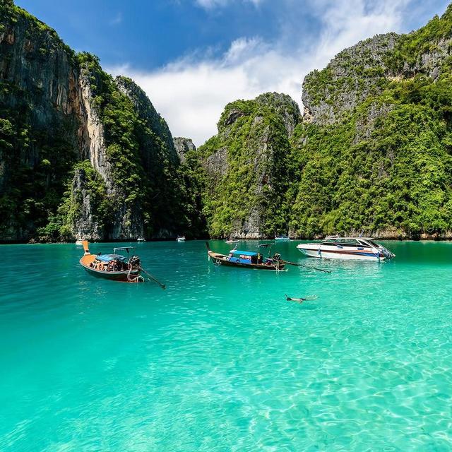 Snorkel in Phi Phi Islands