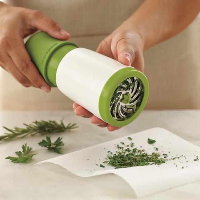 Microplane® Herb Mill